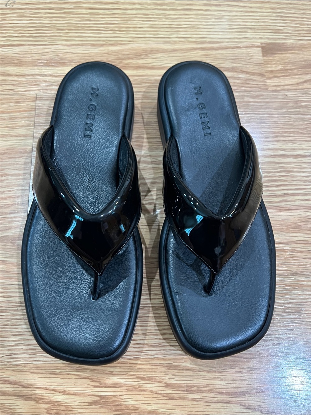 M. Gemi Black Patent Leather Thong Sandals